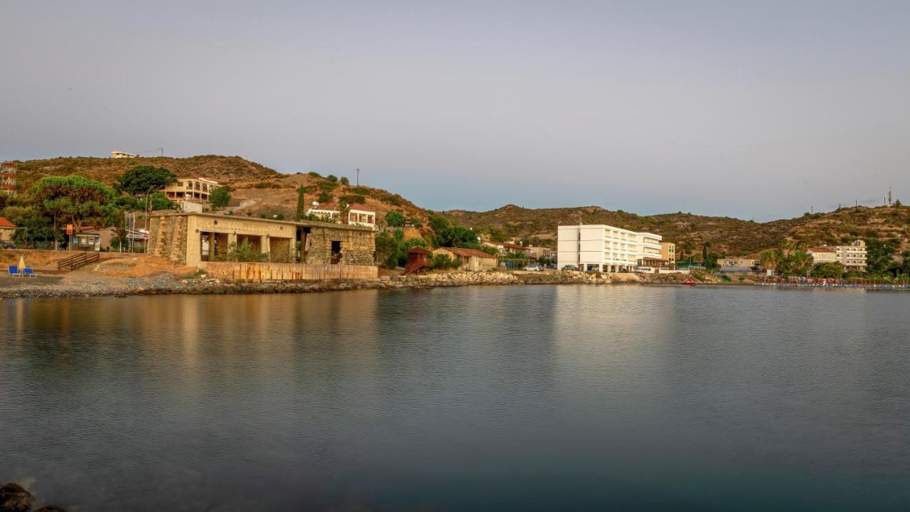 קאטו פירגוס Tylos Beach Hotel מראה חיצוני תמונה